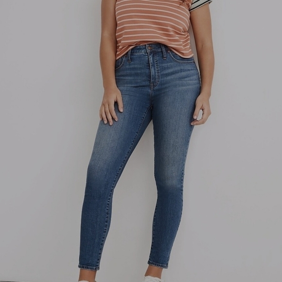 Madewell Size 24 Curvy High Rise Skinny Crop Jeans in Lander Wash - Picture 1 of 9
